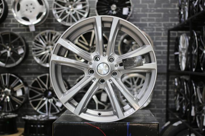 Muenchen R18 5x114,3 8J ET45 d-67,1 S-55480 руб/комплект