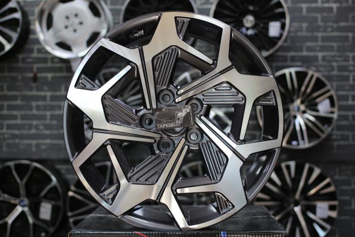 HND/KIA 5377 R18 5x114.3 7J ET49 D67.1 EP -54000 руб/комплект