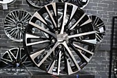TY/LX New F-Sport R20 5x114.3 8J ET30 D60.1 BMF FlowFormed - 67500 руб/комплект